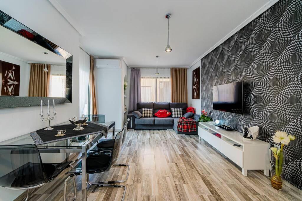 La Perla De Torrevieja Apartment Exterior photo