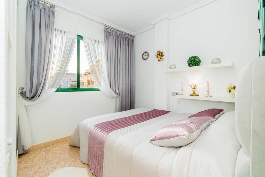 La Perla De Torrevieja Apartment Exterior photo